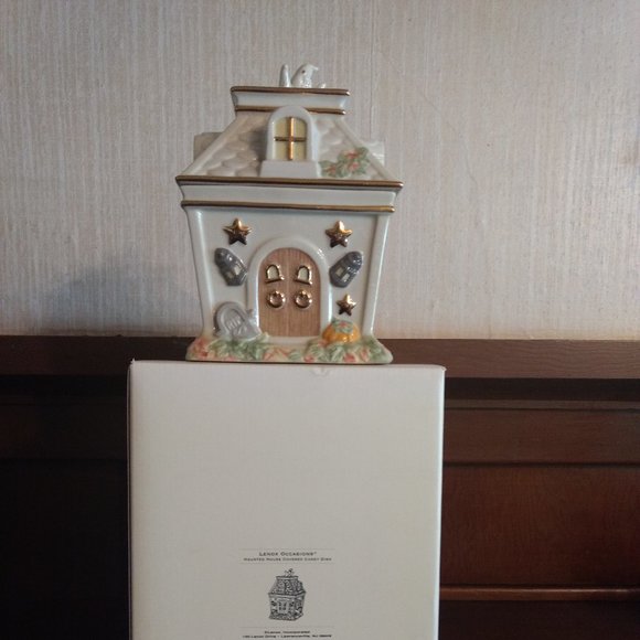 Lenox Holiday Lenox Haunted House Covered Candy Dish Poshmark